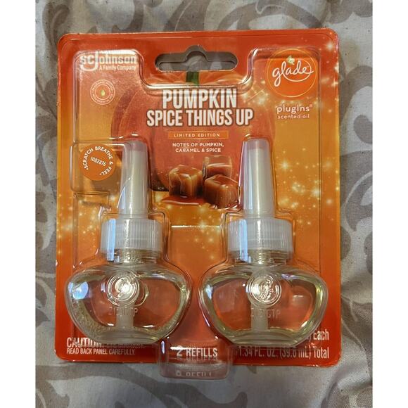 Glade PlugIns Scented Oil Refills 2-pack Pumpkin Spice Things Up Limited Edition - Picture 1 of 3
